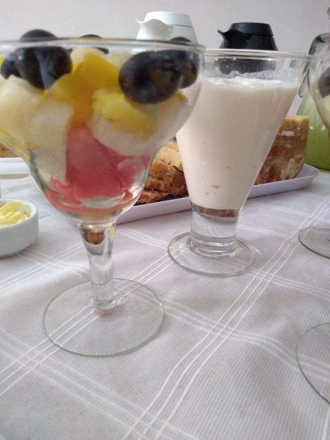 Acomodação com café da manhã  Casa Da Coruja